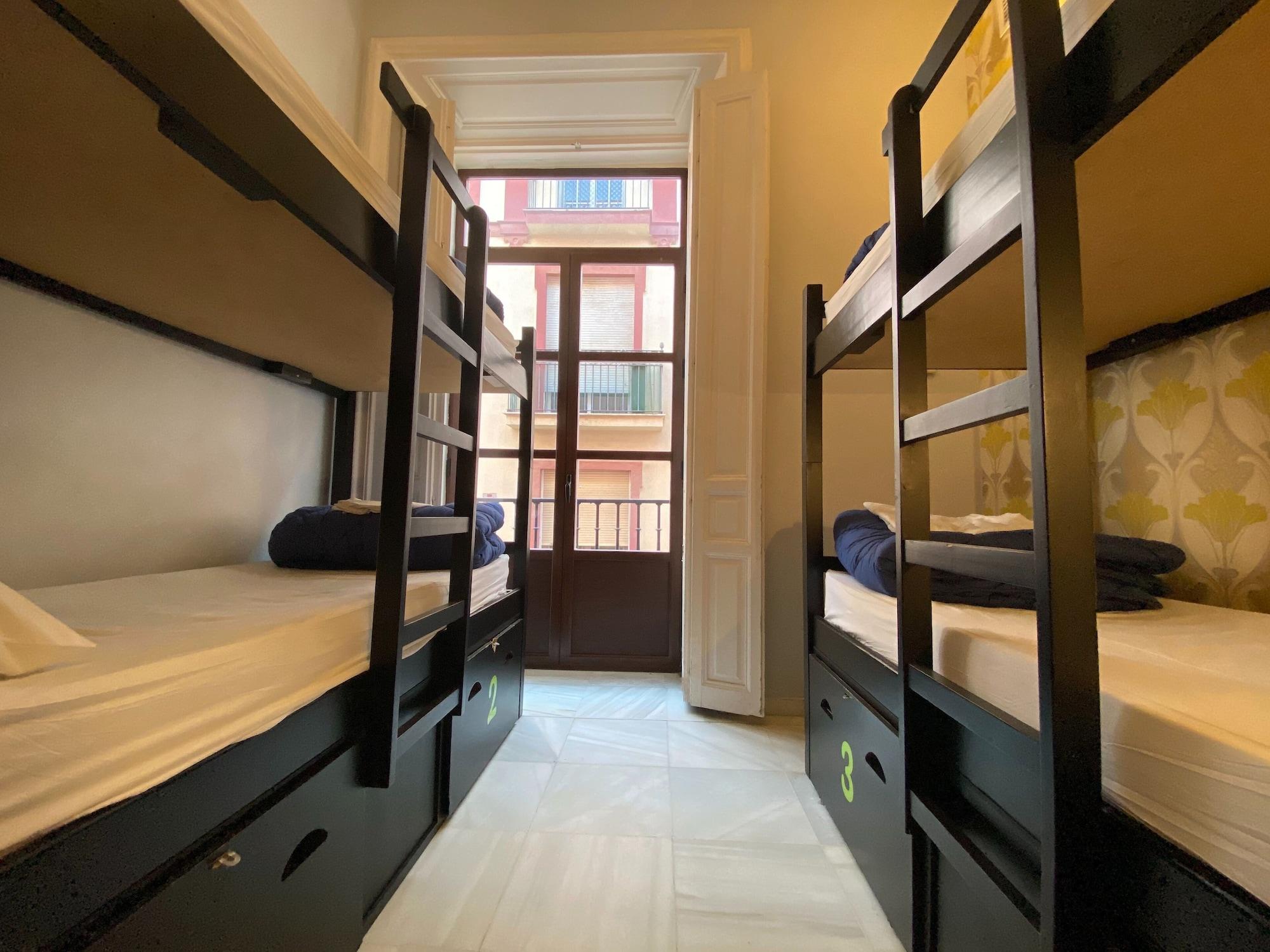 Joy Plaza De Armas Hostel Σεβίλλη Εξωτερικό φωτογραφία