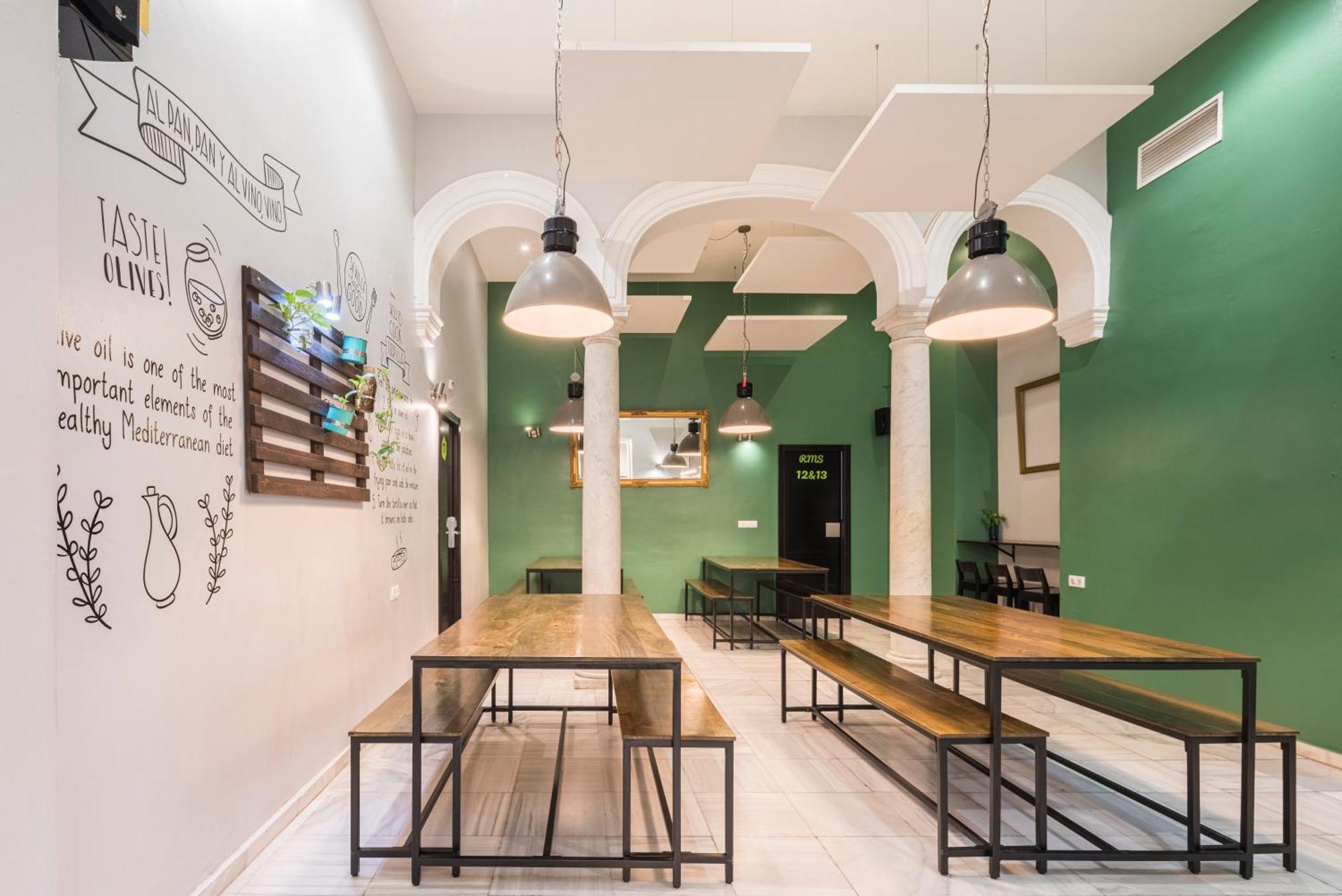 Joy Plaza De Armas Hostel Σεβίλλη Εξωτερικό φωτογραφία